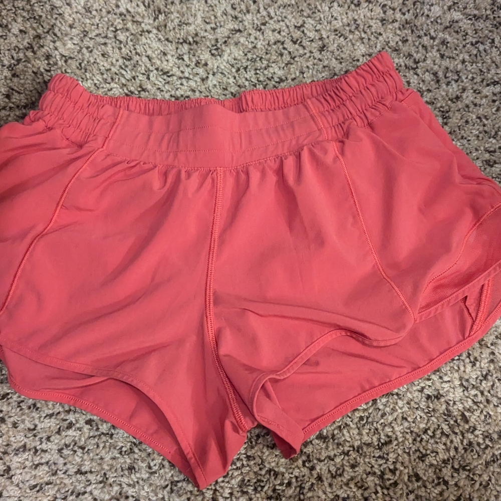 Lululemon Hotty hots